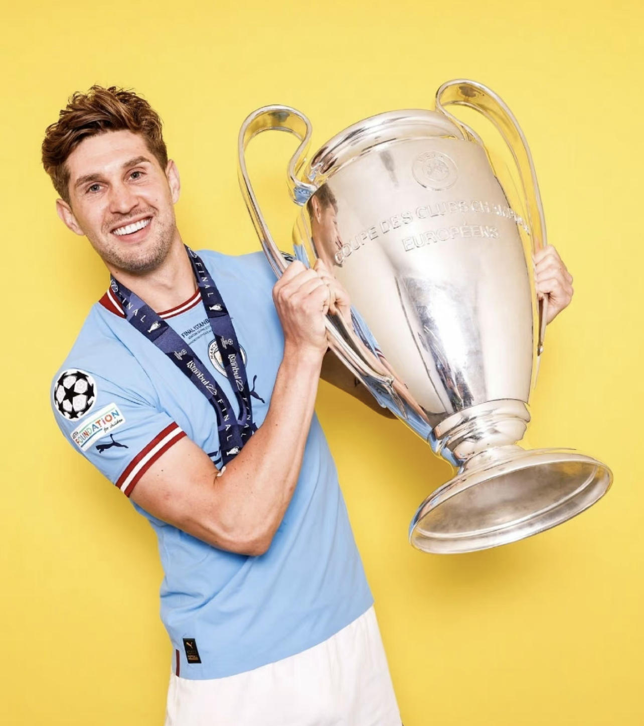 巴恩斯利足球俱乐部庆祝百年华诞的简单介绍 巴恩斯利足球俱乐部庆祝百年华诞的简单介绍