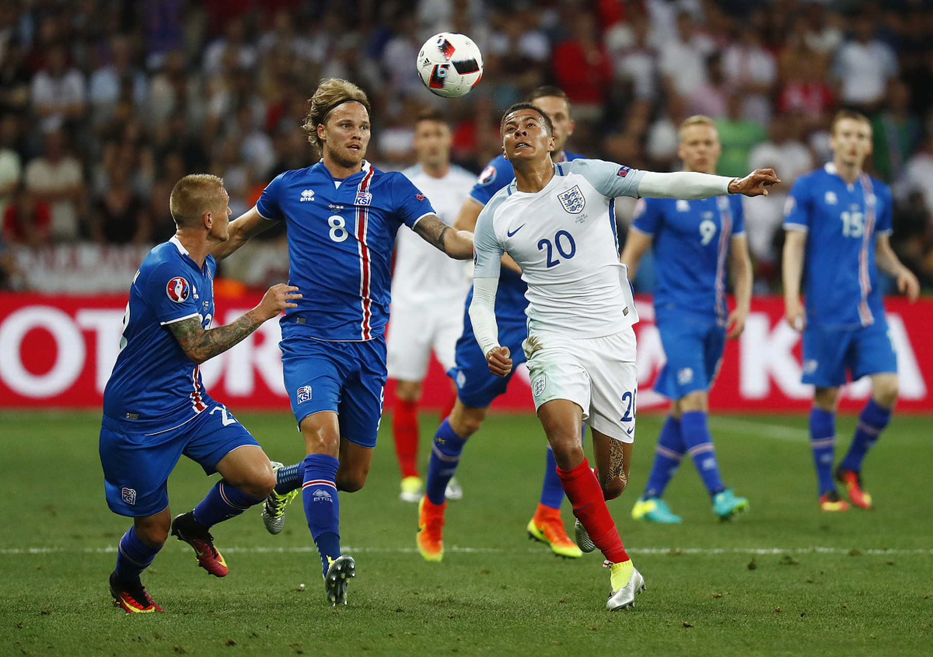 爱游戏官网-瑞典在与乌拉圭的比赛中战成-平局的简单介绍