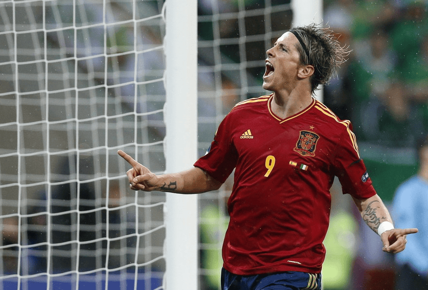 爱游戏网页版登录入口-西班牙队晋级半决赛，实力强劲