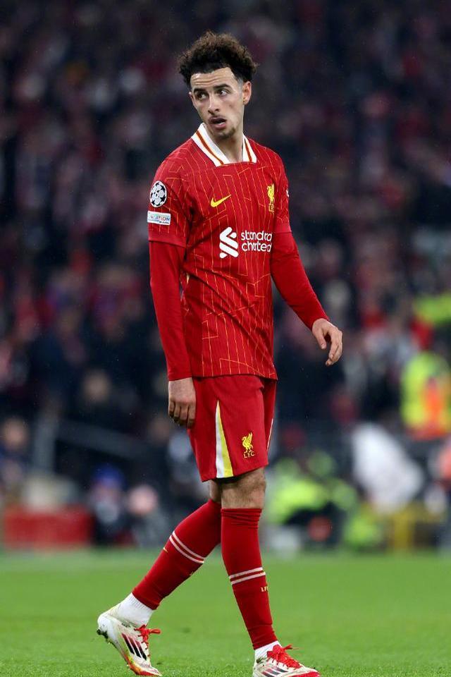 关于利物浦后卫伤势可能影响联赛的信息