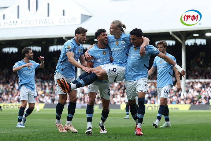 曼城主场失利,英超冠军梦蒙上阴影的简单介绍 曼城主场失利,英超冠军梦蒙上阴影的简单介绍