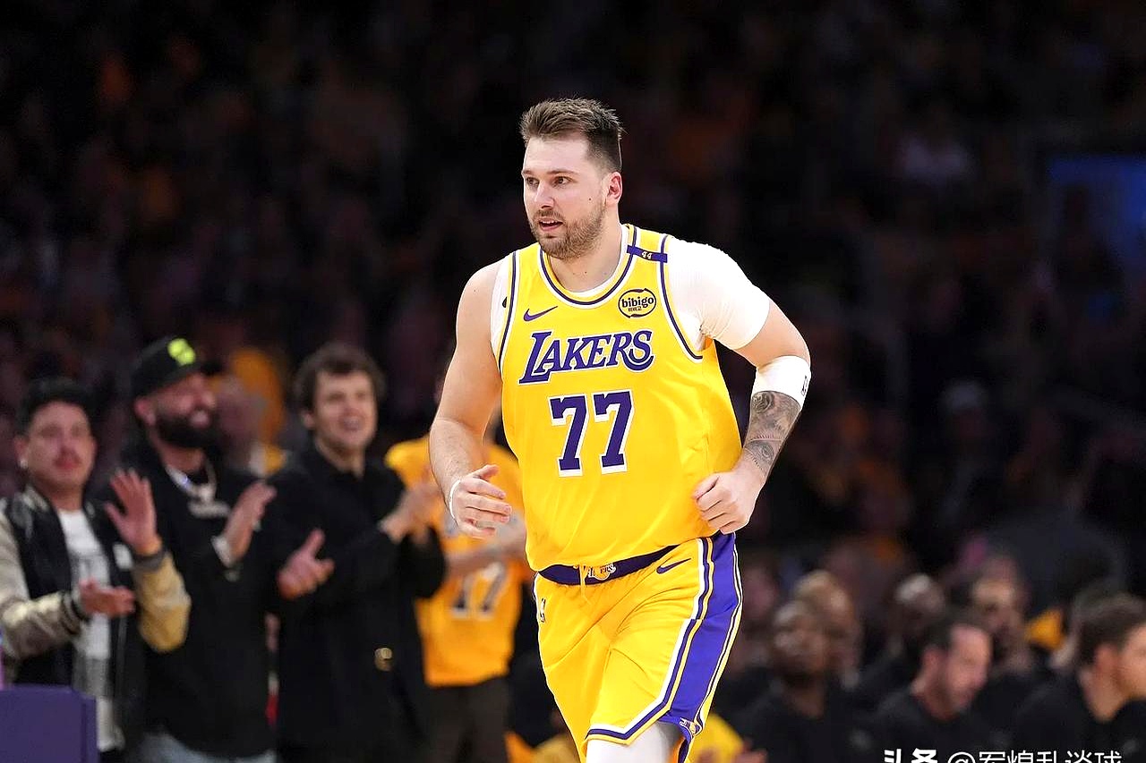 江西队在比赛中逆袭夺胜，让人瞠目结舌