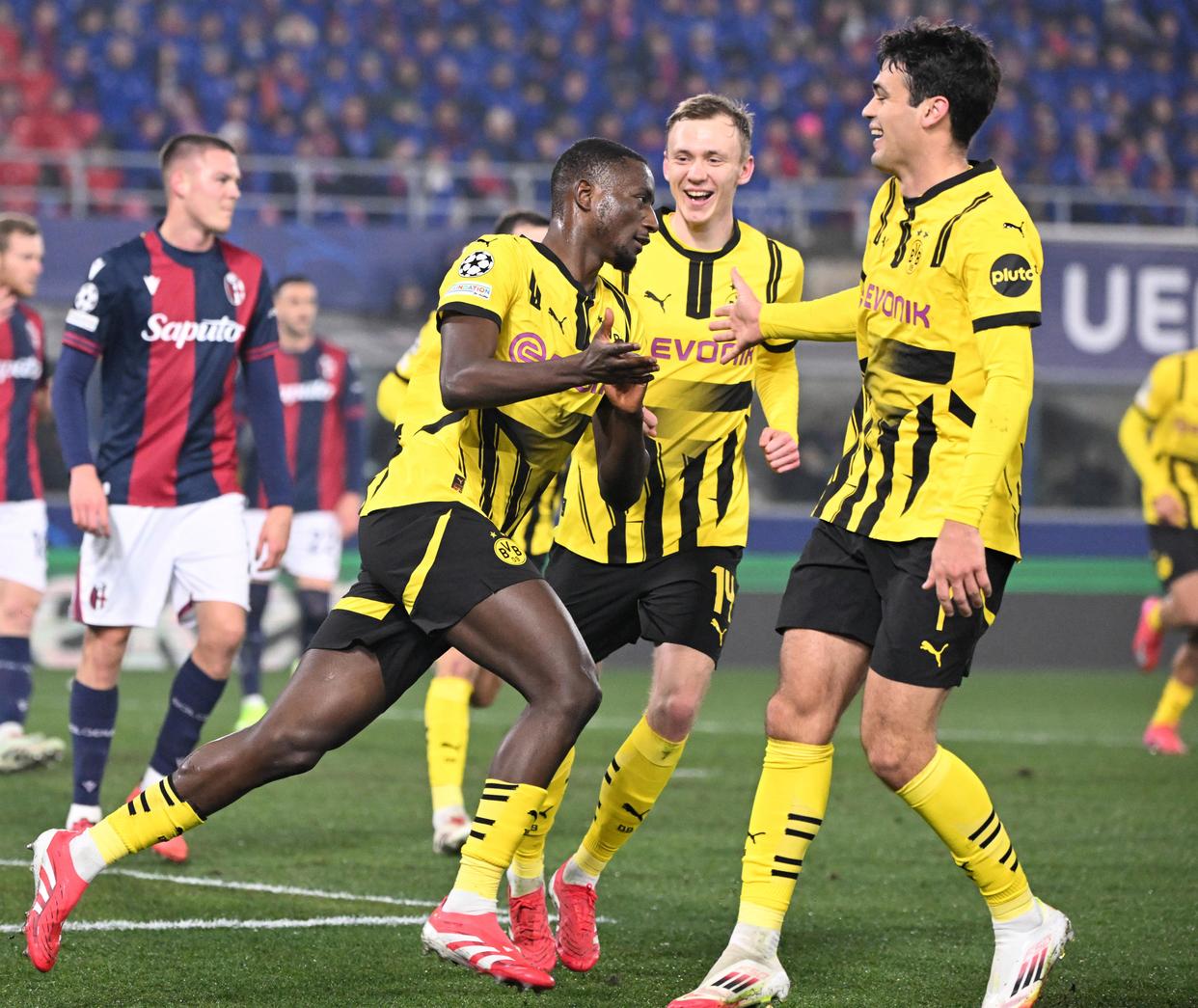 关于欧预赛:斯洛伦尼亚大胜西班牙,小组领先优势扩大的信息 关于欧预赛:斯洛伦尼亚大胜西班牙,小组领先优势扩大的信息