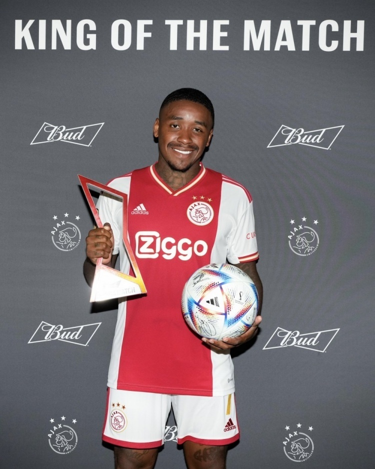 德国球员加盟中东球队，成为转会焦点