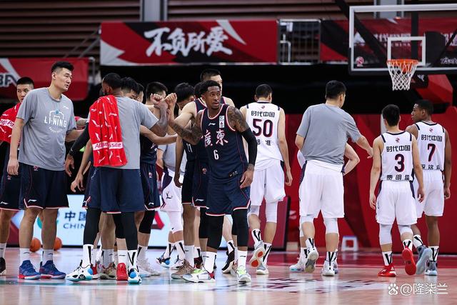 爱游戏入口-北京男篮在客场战胜对手，实现逆袭