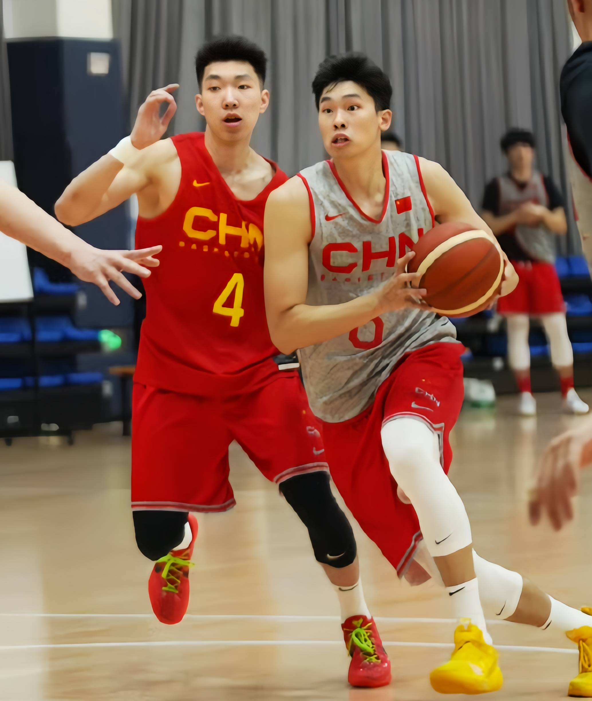 爱游戏在线登录-天津男篮表现强势，连胜气势如虹