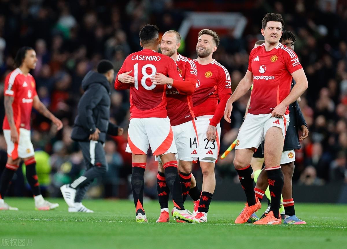 关于曼联击败劲旅,英超争冠形势渐趋悬念的信息 关于曼联击败劲旅,英超争冠形势渐趋悬念的信息