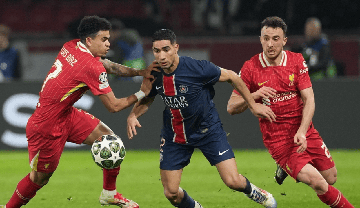 爱游戏中国官网-法国队抢占先机！实现完美胜利，存活晋级机会的简单介绍