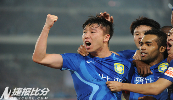 换帅效应！上港绝杀华夏，特谢拉两球献礼！