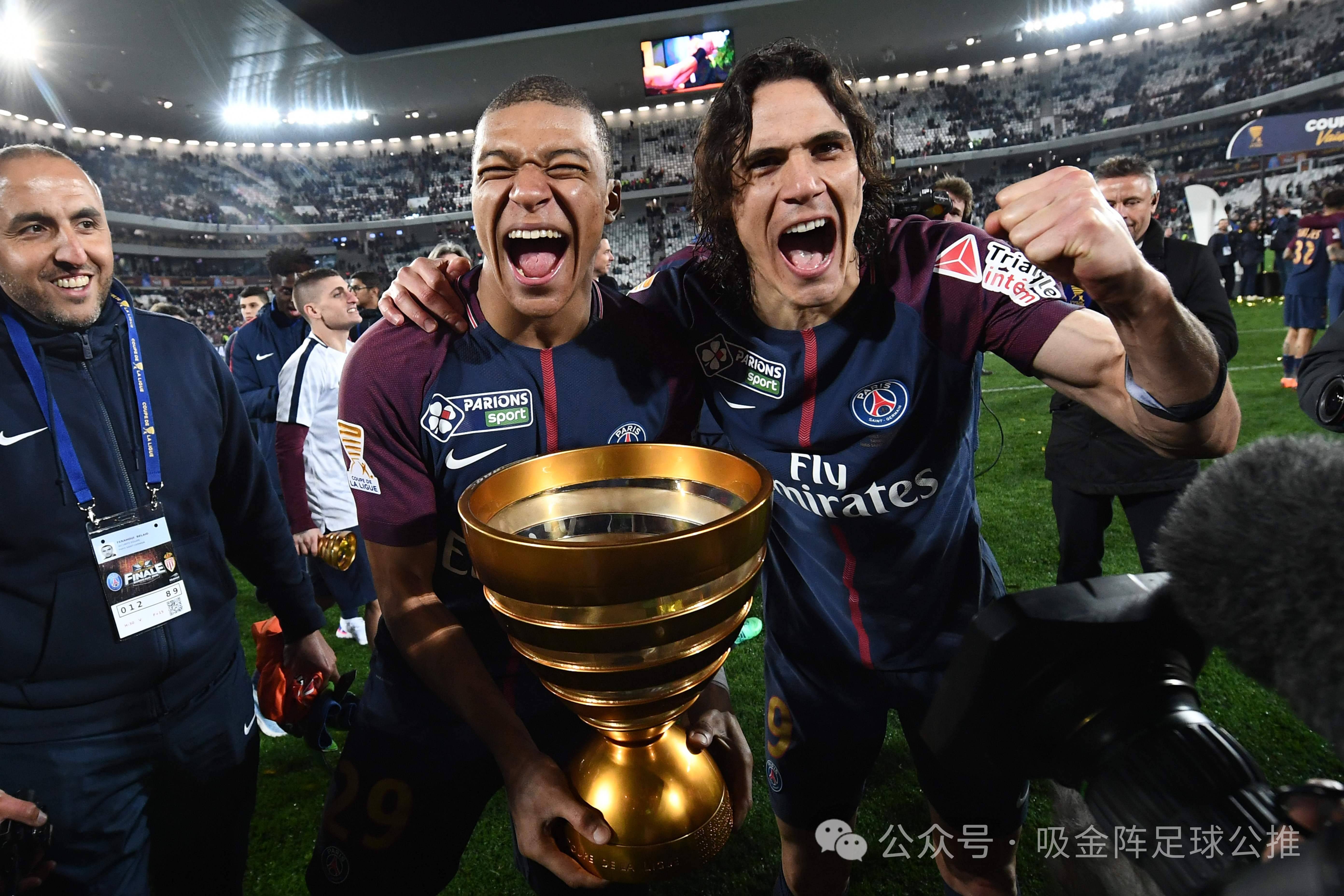 爱游戏体育官网-巴黎圣日耳曼全队入选法国国家队的简单介绍
